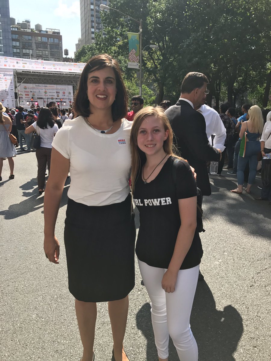 John_Seravalli1's tweet image. #girlpower #nicole4mayor