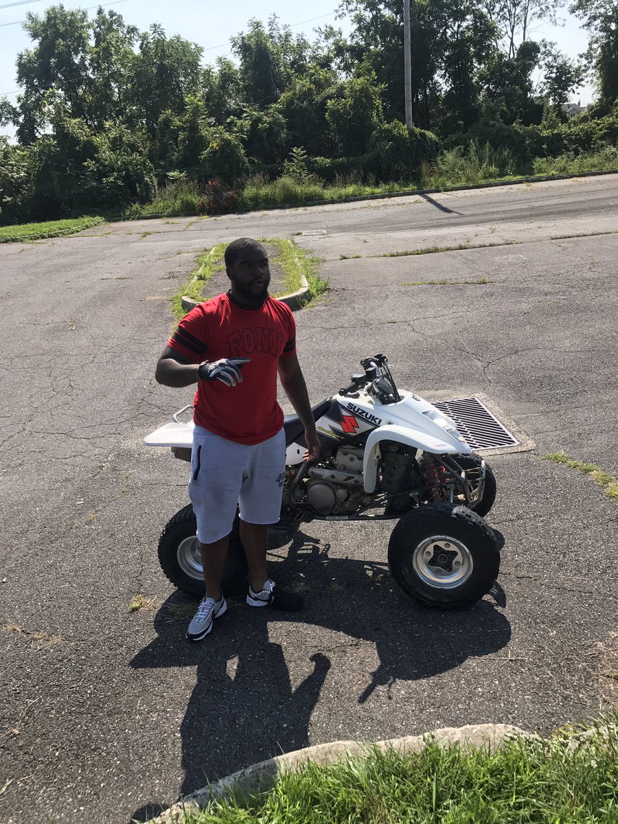 Rip Darren #20 (@citygrilleanth) on Twitter photo 