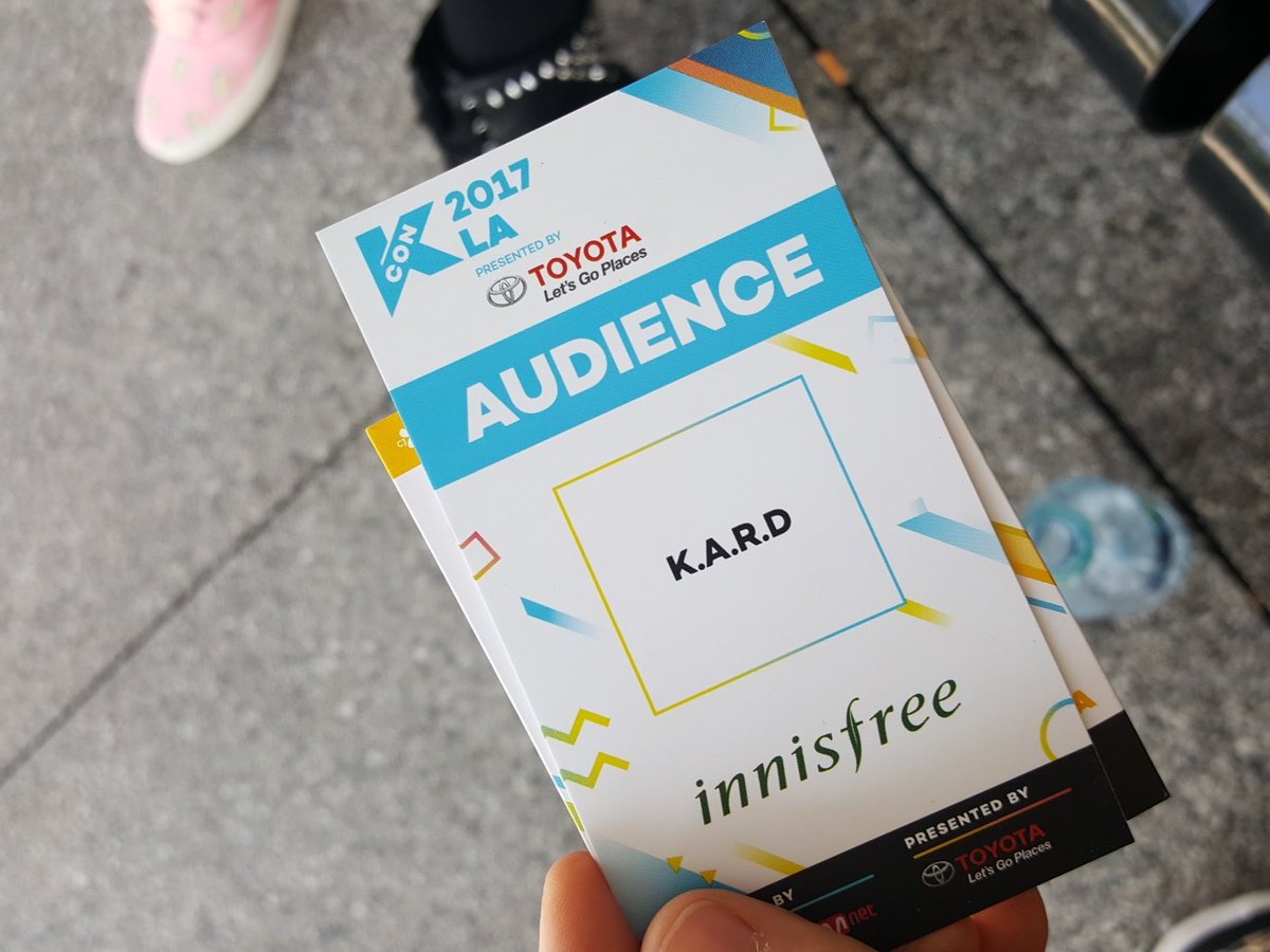 bria513's tweet photo. Does anyone want this?  #hiddenkard #KCON2017LA #KARD #KCONLA17 #KCON17LA https://t.co/8K5izKucCF