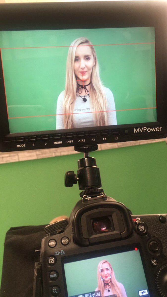 LiveelyTV's tweet photo. NEW episode of #LiveelyBox w/ @EmilyRoseAdams out at 9:30pm π€
SUBSCRIBE NOW ! β¨
https://t.co/JIzNCn710i https://t.co/aVVbNGbezr