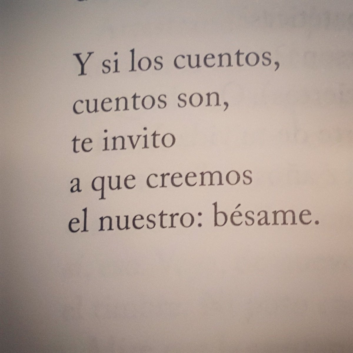 Defreds's tweet photo. Bésame. https://t.co/UXqLBhlLr9