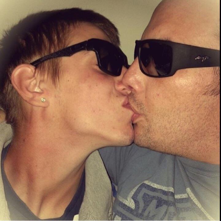 RRoselynn's tweet photo. Aye babes💖🏳️‍🌈 #Music #FeatureMe#Liveme Joey💖🏳️‍🌈: https://t.co/nxLK4rdEA5 https://t.co/7tPevvDMDa