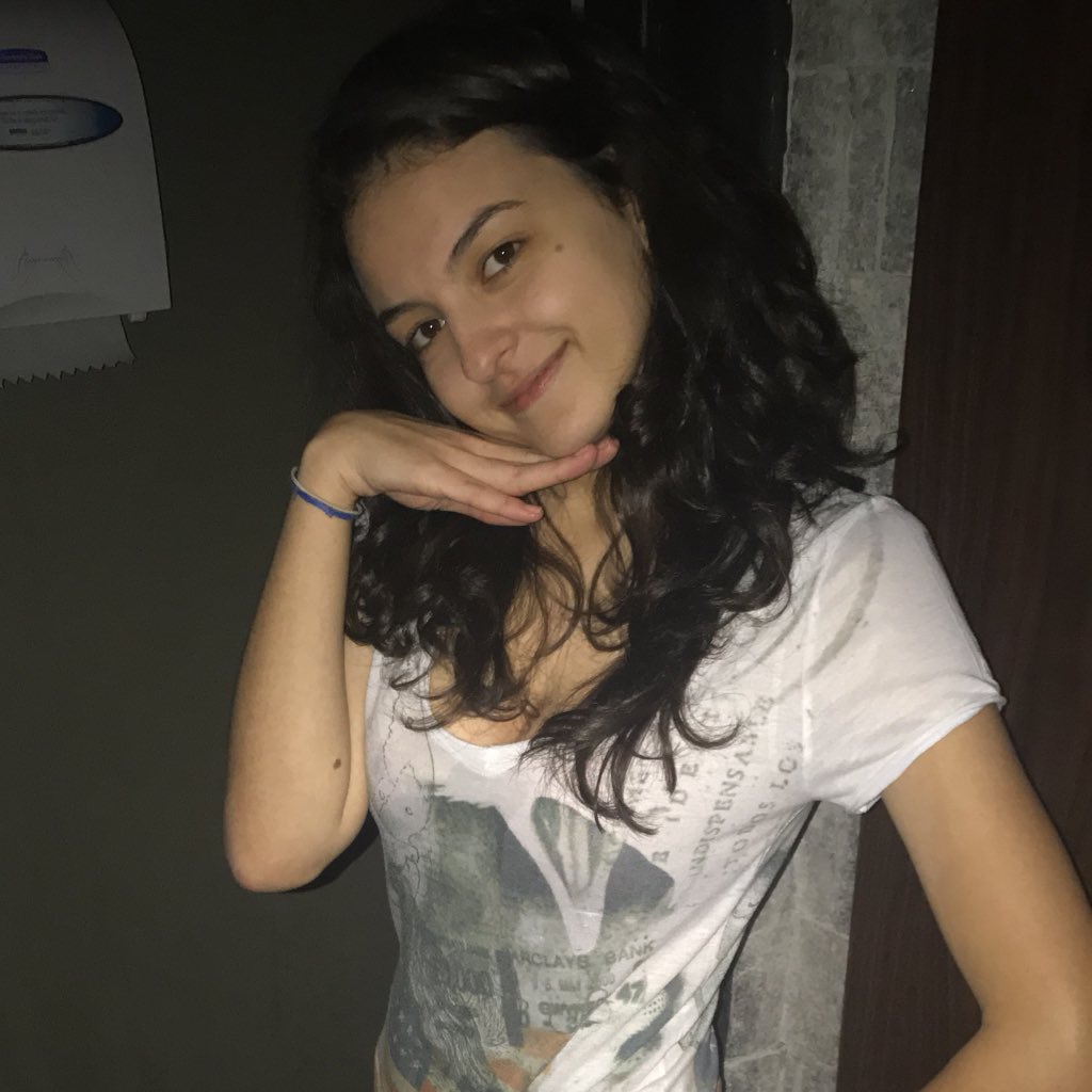 zapazoca's tweet photo. #NovaFotoDoPerfil https://t.co/EFM2zxpBUb