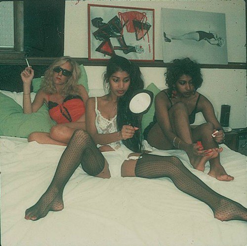 DHsuofaXgAAz_CL.jpg:large