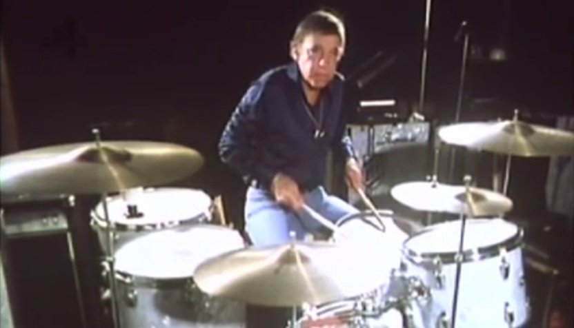 _DavidValdes_'s tweet photo. I have to respectfully disagree, Mr. Rich... https://t.co/SgJf5XTjRI #drumset #MatchedGrip #BuddyRich https://t.co/LJBt4Q5eUt