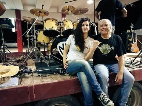 Maria_A_Olivero's tweet photo. On the road again 🙌 #ontheroad #music #newmarble #mariaolivero #mauroroasio #concert #rock #singer #songwriter https://t.co/7k5rmtnO7u
