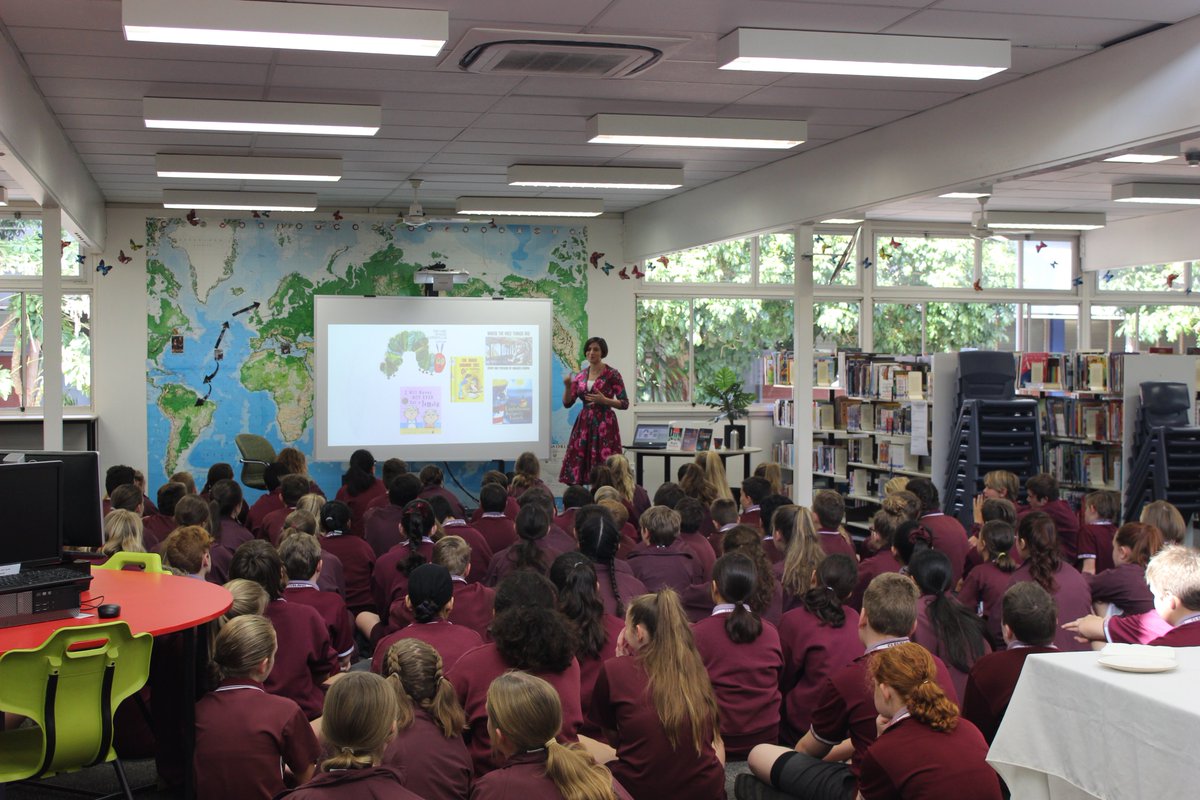 Celebrating Book Week at <a href="/clevelandshs/">Cleveland DSHS</a> with Australian author Steph Bowe.  Such great fun hearing <a href="/stephbowe/">Steph Bowe 🌈</a> stories!