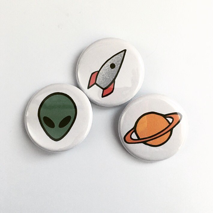 decalgarden's tweet photo. Giveaway! • 3 Custom Buttons

-RT to enter
-must be following
-ends August 23rd
-choose any 3 buttons from the site

https://t.co/9zeQvlDRMo https://t.co/2U7yBlnOXc