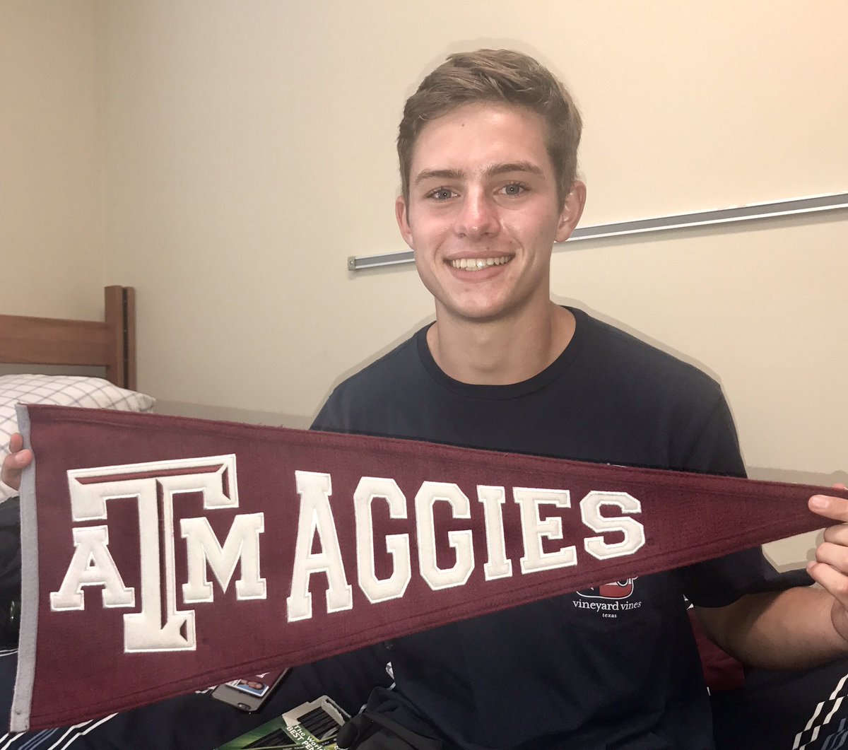 bethpetty's tweet image. Leaving College Station after dropping off part of my heart, 3rd child, Braden at Texas A&amp;amp;M! Make it a great year son! Praying for you both!