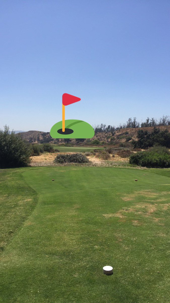 LifeAsGeorge's tweet photo. Beautiful day for golf 🏌 #rusticcanyongolfcourse https://t.co/KEV0tAgy4w