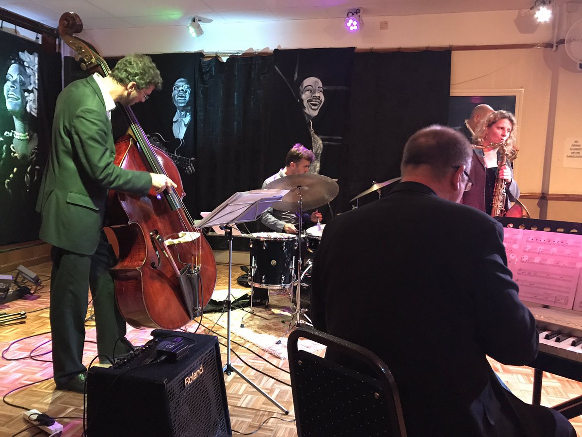 ipsjazzandblues's tweet photo. Tks 2 all who turned out 4 2nite's corker by #KarenSharp with #RobertFowler #MattHome #JeremyBrown & #RobinAspland. #jazz https://t.co/mFBEYtfVhj