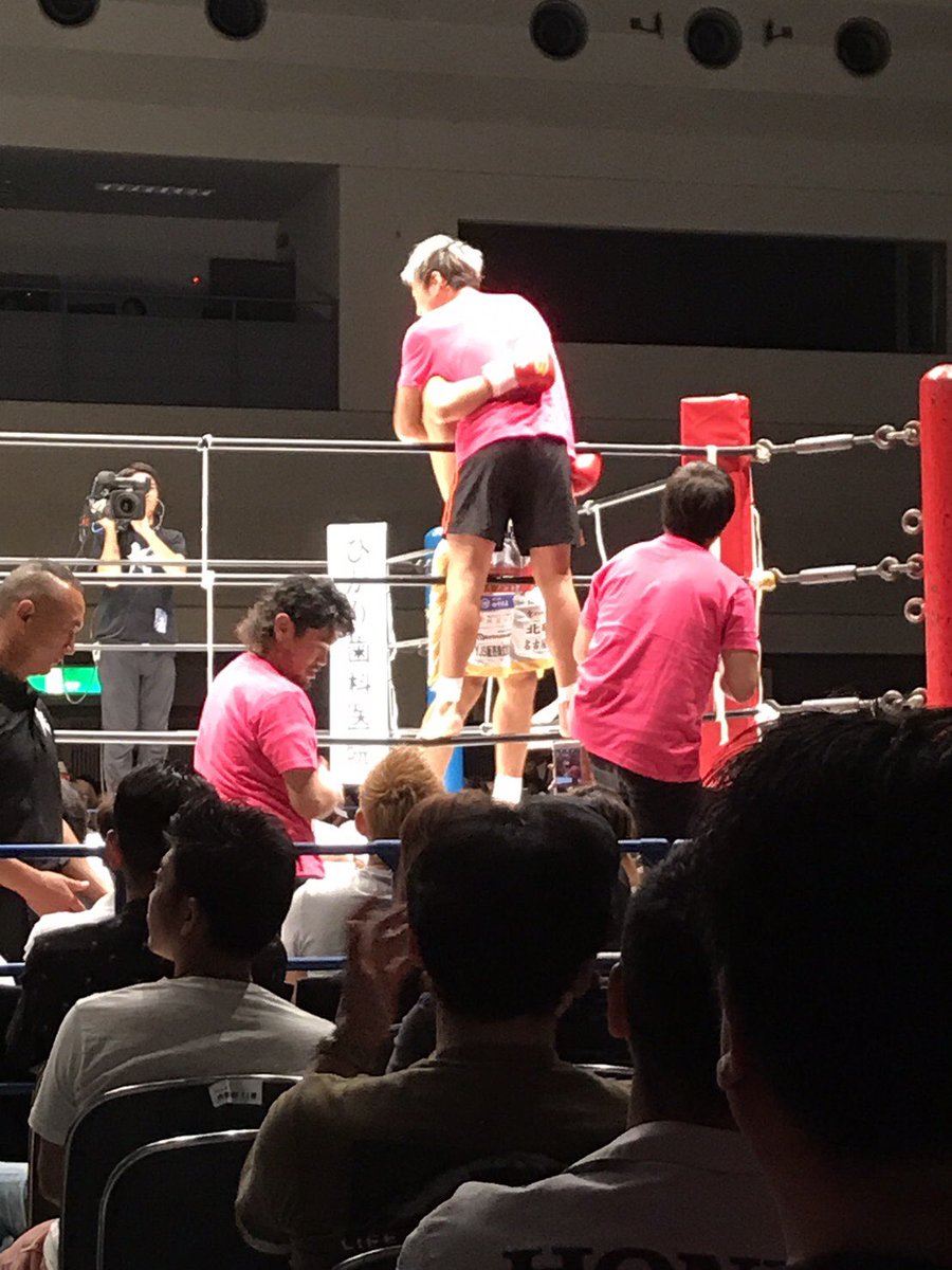 １着でも送料無料】 武尊サイン 大岩龍矢 スポーツ選手 - scampi.city