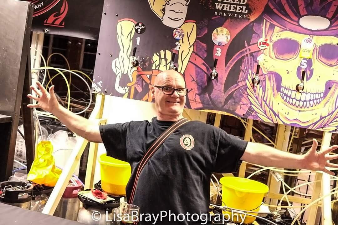 MyBikeAdventure's tweet photo. 1st stop this wknd @BeerBazaarBrum good #Beer &amp; plenty of #smiles great time to get the camera out📷🍻🙂 #beeroclock #bikingforbeer #Birmingham https://t.co/KGoCkCv0RH