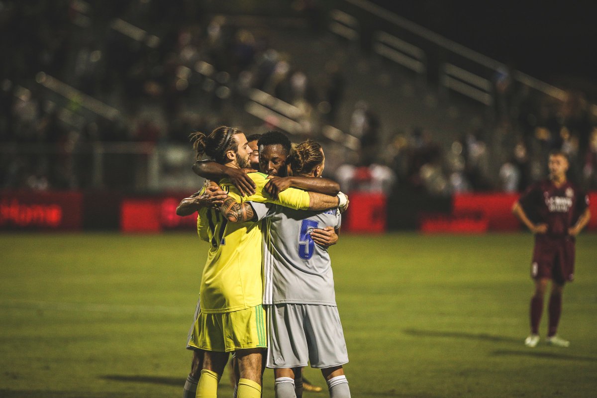 SKholdings_'s tweet photo. Each and every day, we grow stronger as a team. 

We grow stronger as a family.

#UnityLoyalty1868 | #VamosAzules https://t.co/gEBTihnYYN
