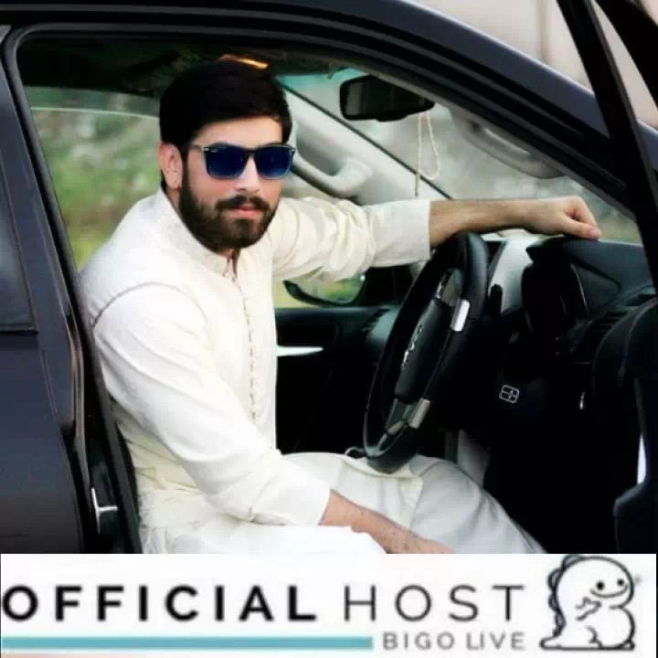 hhighnessfarhan's tweet photo. OMG! You have to see this. #BIGOLIVE >  .  
https://t.co/Yjh27OxGUg https://t.co/q0q4X0akt3