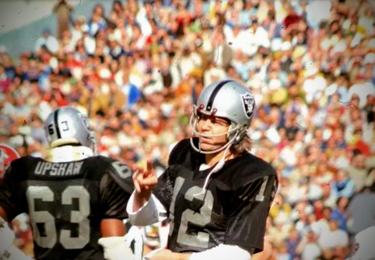 TheKenStabler's tweet image. Future Hall of Famers, Ken Stabler and Gene Upshaw in their heyday.
#raiders #raidernation #justwinbaby #keepingthesnakealive #pfhof