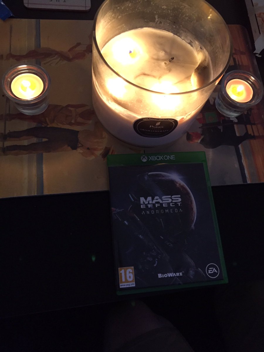 B_Hizzle97's tweet photo. Holding a candle vigil for Mass Effect Andromeda. May she rest in peace https://t.co/2GCIPt2IWB