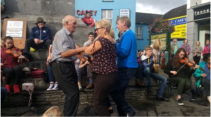 Ciara (not Kara) tweet media