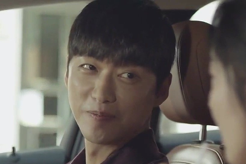 DHtWirLWsAYr53A.jpg:large