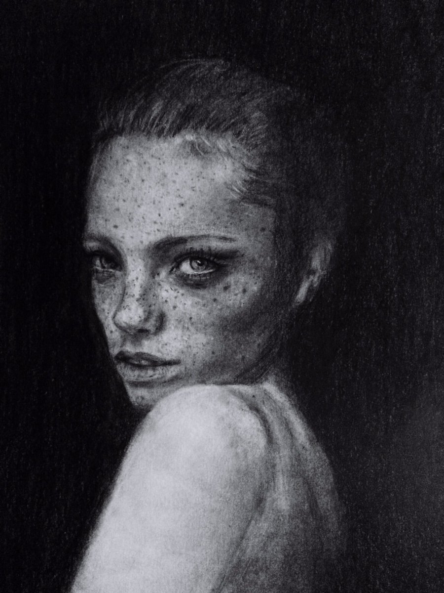 #graphitedrawing #portrait #art #artwork #artistsontwitter #blackandwhite #norwegian #drawingwithpencil #drawing #drawingoftheday #kunst