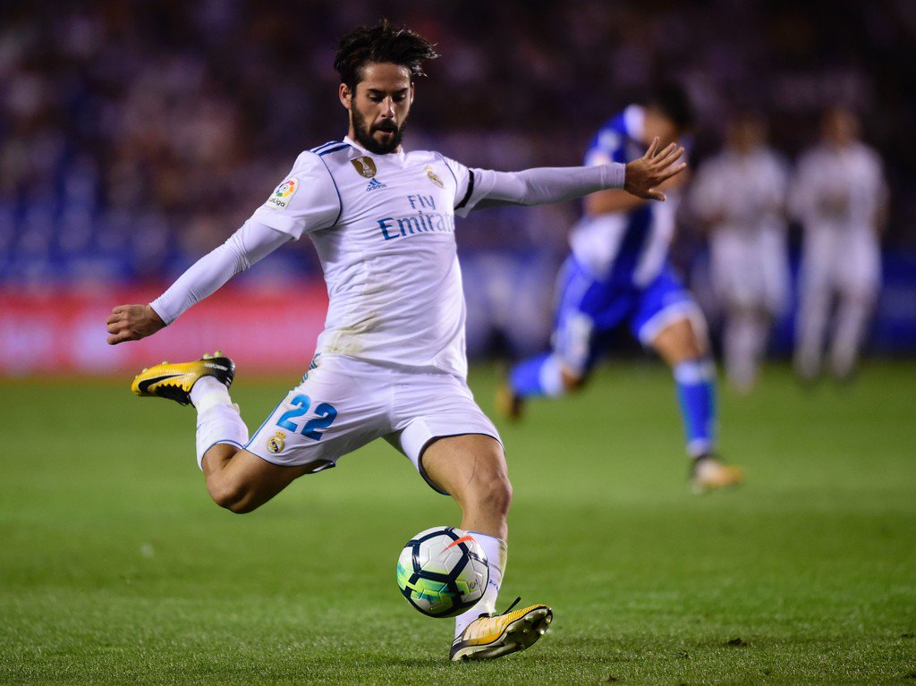 InfiniteMadrid's tweet photo. Pictures from Deportivo - Real Madrid. #DEPRMA https://t.co/Vgbvq3Gig6