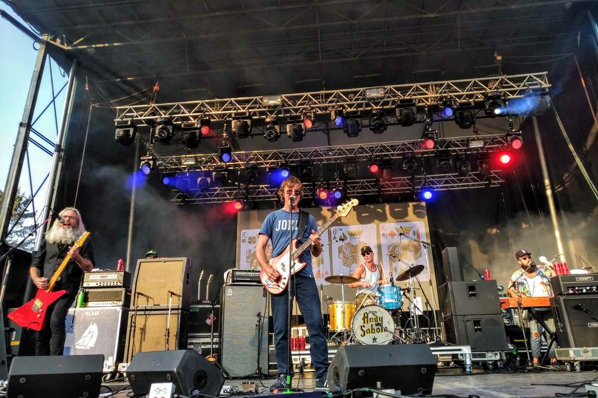 SylviaPondPhoto's tweet photo. INCREDIBLE!!!!!
#ERF17
@Sloanmusic @riverfestelora
#music #livemusic #canadianrock https://t.co/GULq9WhWl9