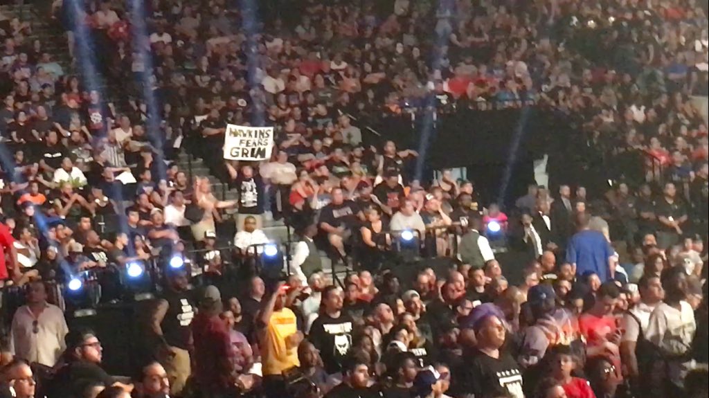 GrimsToyShow's tweet photo. This prob won't make it on TV so it deserves endless RETWEETS!! 🔥🔥🔥 #WWESummerslam #HawkinsFearsGrim @TheCurtHawkins https://t.co/0Y797uuKdM