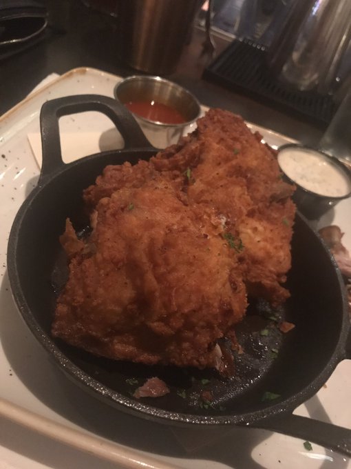 I don't care how much I tweet about it. I love fried chicken 🍗  I love it 😂 https://t.co/2k21JDFN3L<a href="/tag/oraempire"class="tags"><span>#oraempire</span></a>