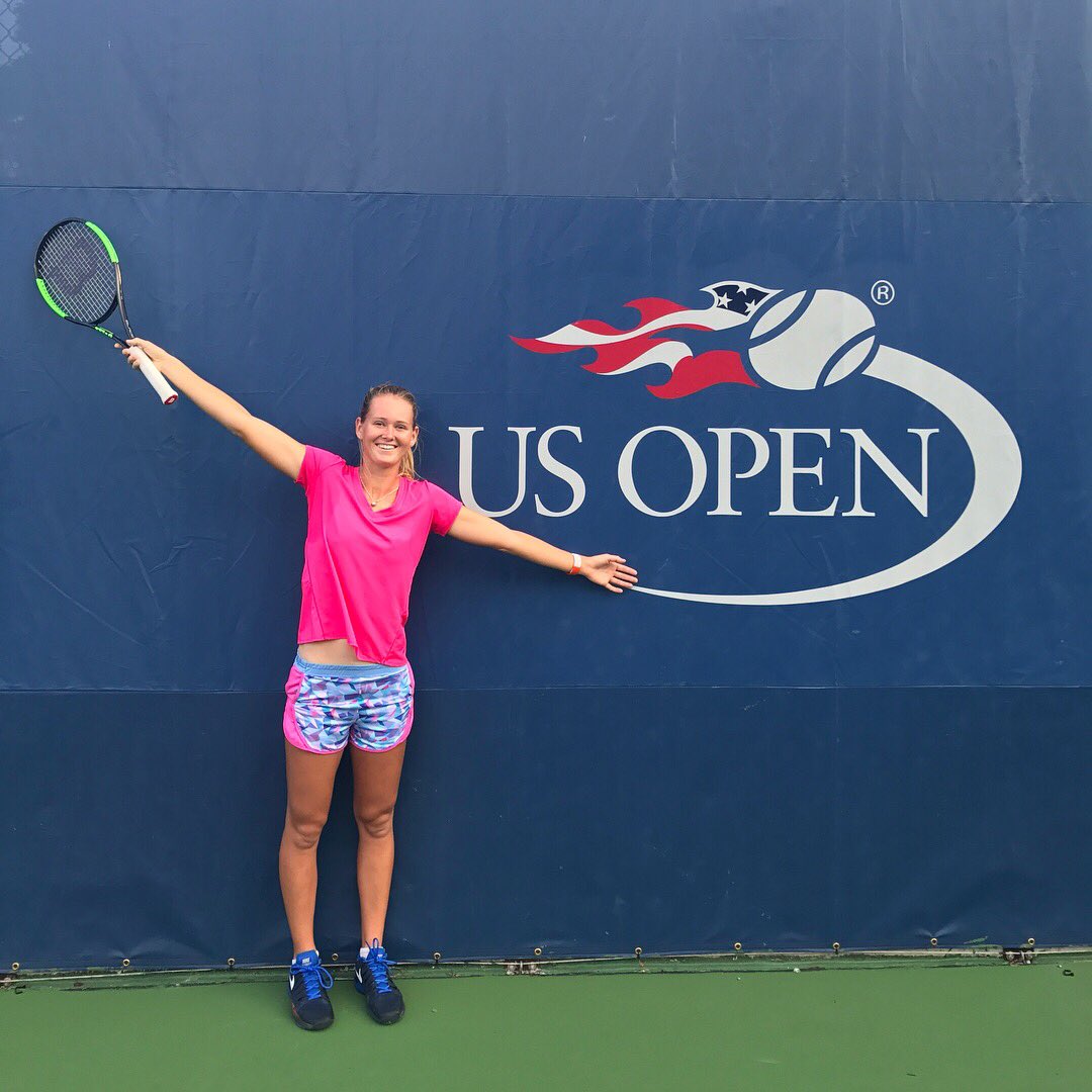 MarieBouzkova's tweet photo. Back in my happy place..💭☺️❤️🏆 #USOpen2014 #USOpen2017 @usopen 💪🏼 https://t.co/w7bw2poc3l