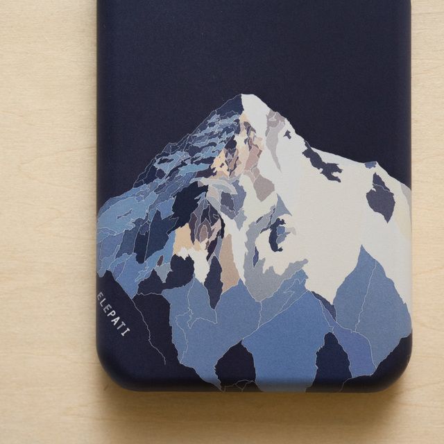 Minne ミンネ オリジナルデザインで制作された 山デザインのスマホケースです シンプルでメンズライクなデザインが男性へのプレゼントにも喜ばれそうです Minneおすすめ作品 T Co 46jucknsky