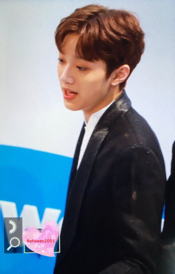 between2001's tweet photo. 170820 #라이관린 #워너원 https://t.co/T0MFC8Nus8