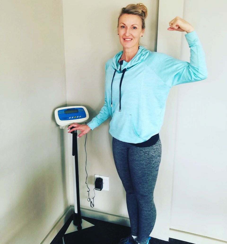 CurvesWcorner's tweet photo. Kerry has lost over 1% in her body fat percentage, down 0.8 points in her BMI and 2kg's lost - all in just over a week! #WonderWoman https://t.co/UNPXAHRKzD