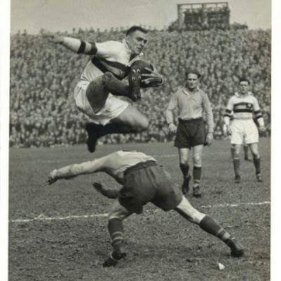 STEEDEN_Intl's tweet photo. Old school Rugby League!
#Steeden #rugby #rugbyleague #boomdouble #tackle #rugbylife #rugbysteps #rugbygram #rugby7s #rugbysevens #rugbylove https://t.co/qBe2DXziQG