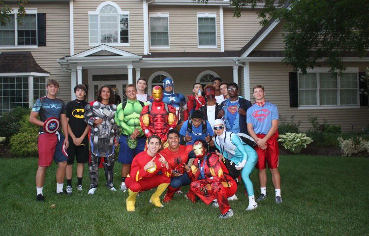 Len7Lennox's tweet photo. Truly blessed to have spent the past 4 years of high school with these boys https://t.co/JTwRjNOPUL