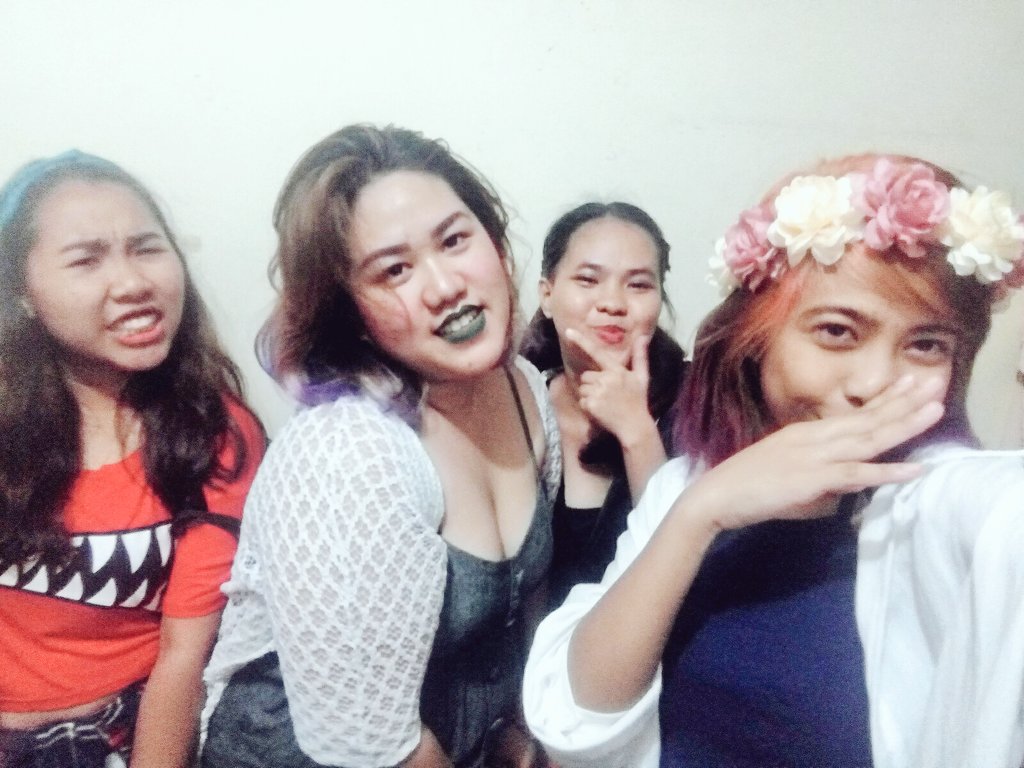 heyjeorgeous's tweet image. Davao Squad. #Kadayawan2017