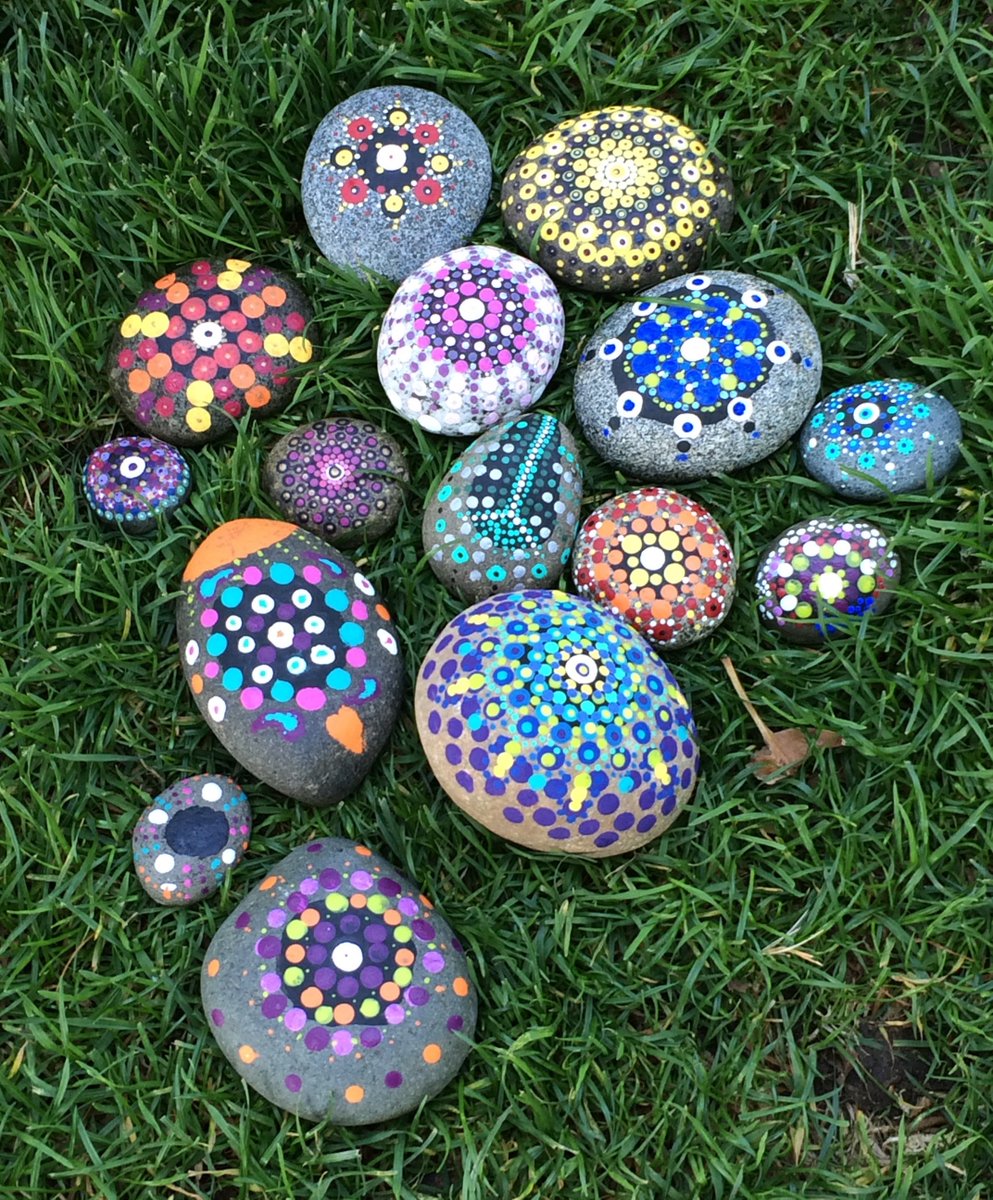 adrienescouch's tweet photo. Blogging: Good and Not-So-Good - Misadventures and some rock painting. #mandalas #goodformyheart https://t.co/NJilBdaXSi https://t.co/QsbXtM4ffn