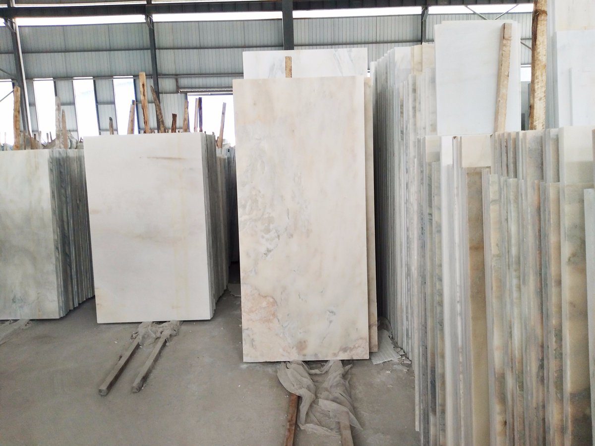 Marble_tileslab's tweet photo. #marble #marbleslab #tabletop #marbletabletop #desktop #marbledesktop #marblecountertop #marbledesk #marbletop #naturalstone #beigemarble https://t.co/LNMA6UotEP