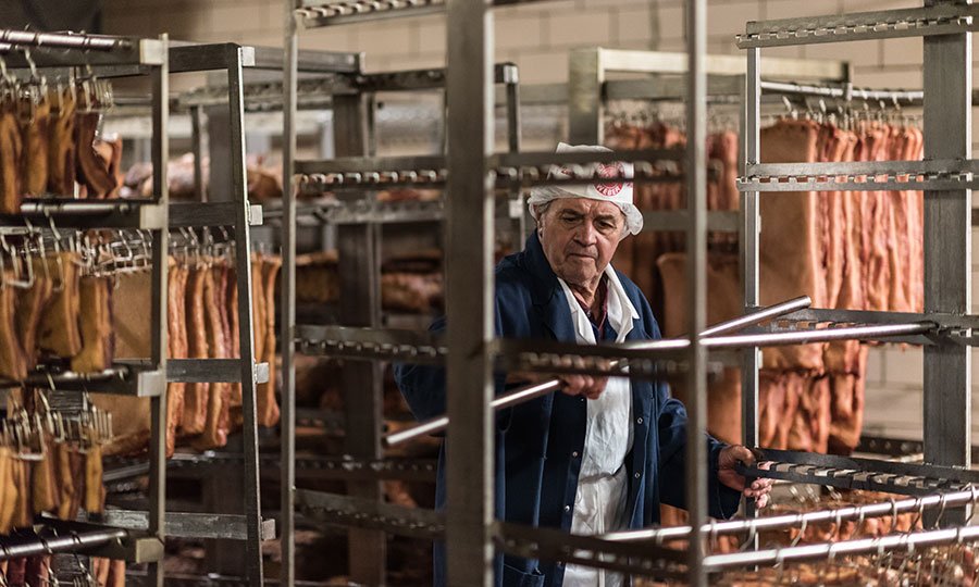 Bacon baby. Dry cured and smoked twice ‘til it’s nice. 🥓
schallerweber.com/shop/bacon/