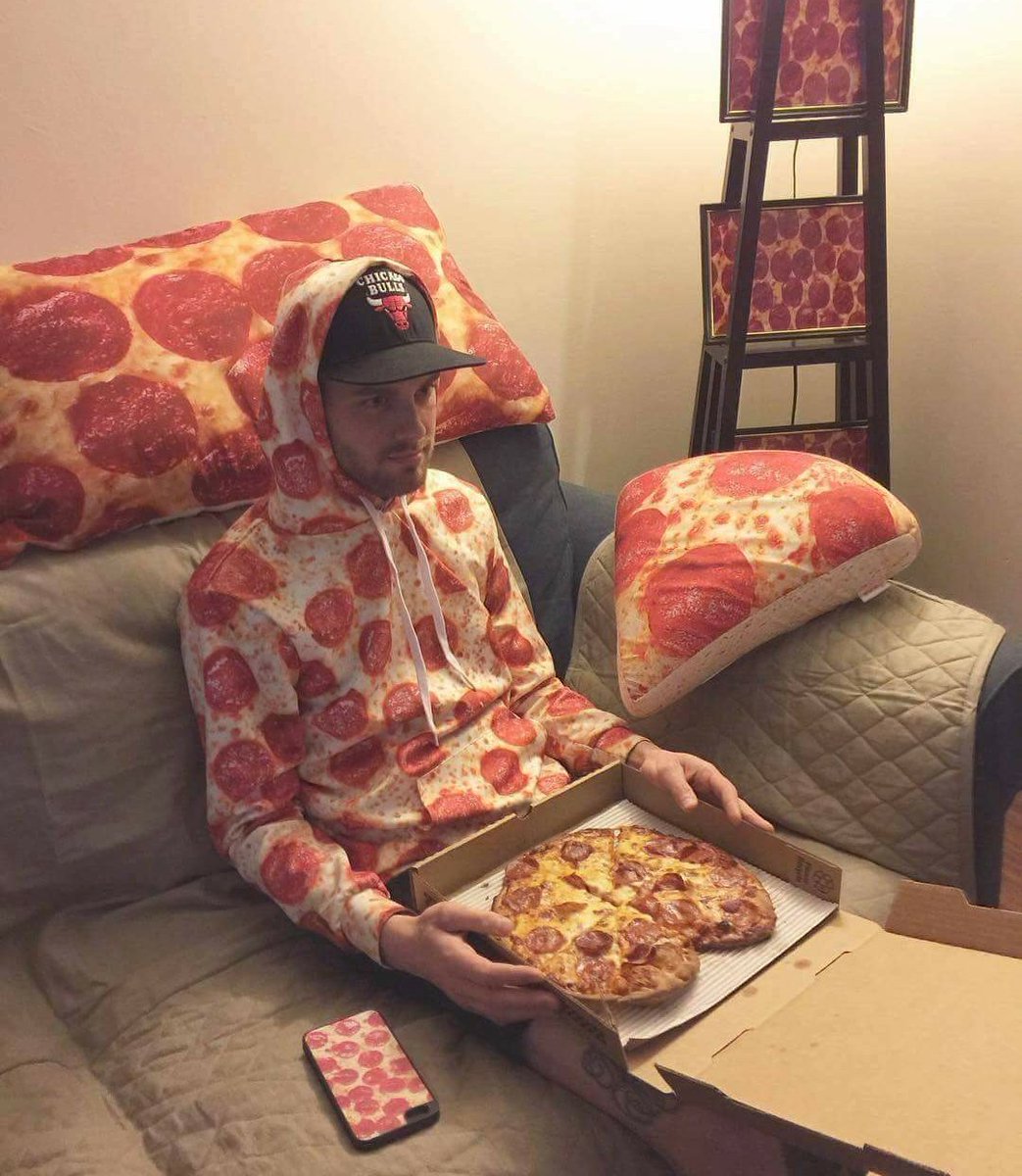 #SegueOBaileQueEu não gosto de nada q não seja pizza!
💥