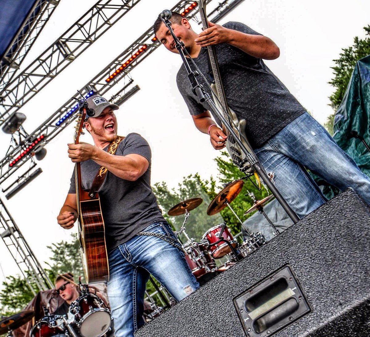 Gyth Rigdon On Twitter Name Your Favorite Gyth Rigdon Song Gythrigdon » get the voice official app: favorite gyth rigdon song gythrigdon