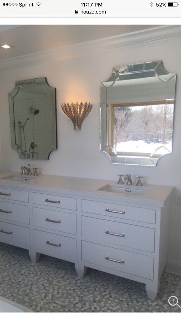 CKTileDesign's tweet image. White vanity all with all drawers. I prefer drawer base vanity. Lots of storage room. Omega custom vanity.