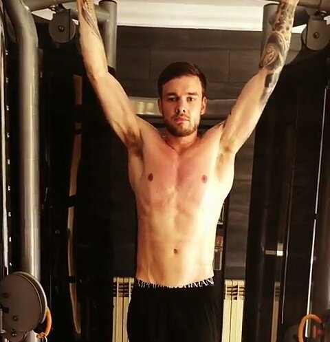 LiamJPWorld's tweet photo. Me esta matando 😻😻 https://t.co/r4qVjBtxxg