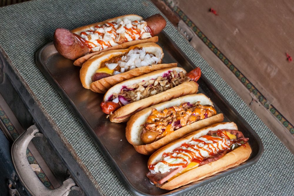 🔥🔥🔥 Still working aggressively on our summer bodies. 🔥🔥🔥