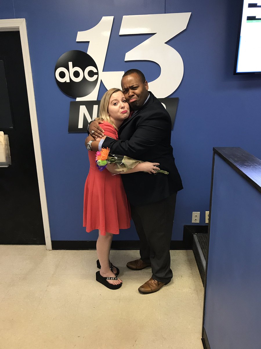 RealDYates's tweet photo. This girl is definitely one of my favorites. Enjoyed every minute of working with @WDavis_WBKO! Congrats &amp; good luck in your new endeavors. https://t.co/OS5cugMtUB