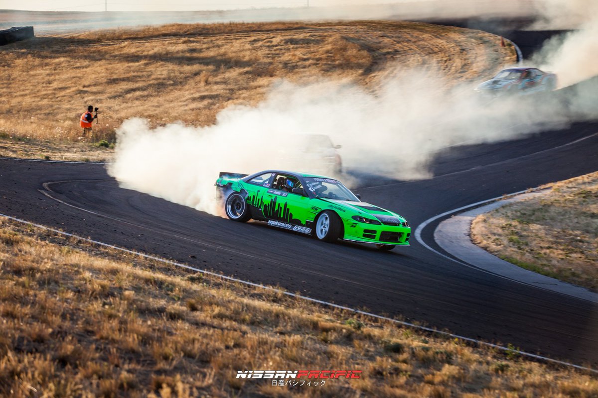 schassis_eddi's tweet photo. Actual footage of Chris Johnson #FDPro2 driver: https://t.co/U071tXvL62 https://t.co/MjIibgNyOz