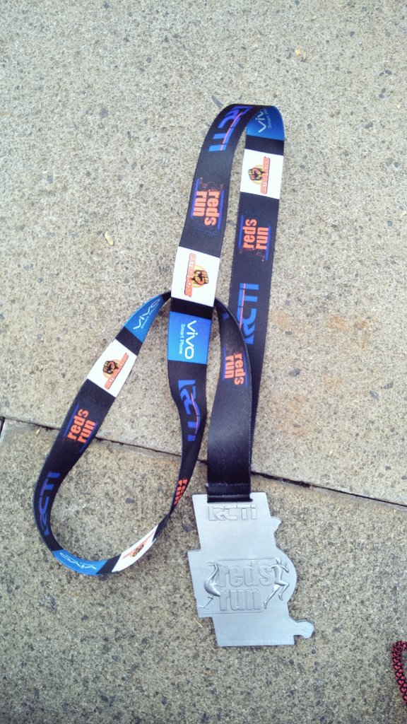 _rizaarizona's tweet photo. First Medal #RCTIRedsRun https://t.co/lvplU945IU