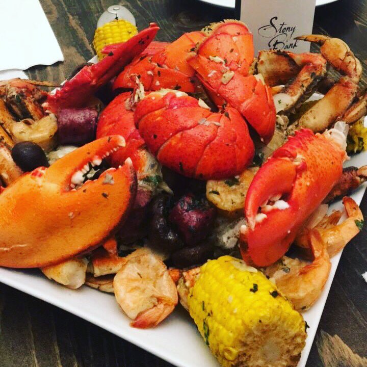 TonyRBracy's tweet photo. @GordonRamsay what do you think of my seafood bake? https://t.co/qijR8Mu6LO