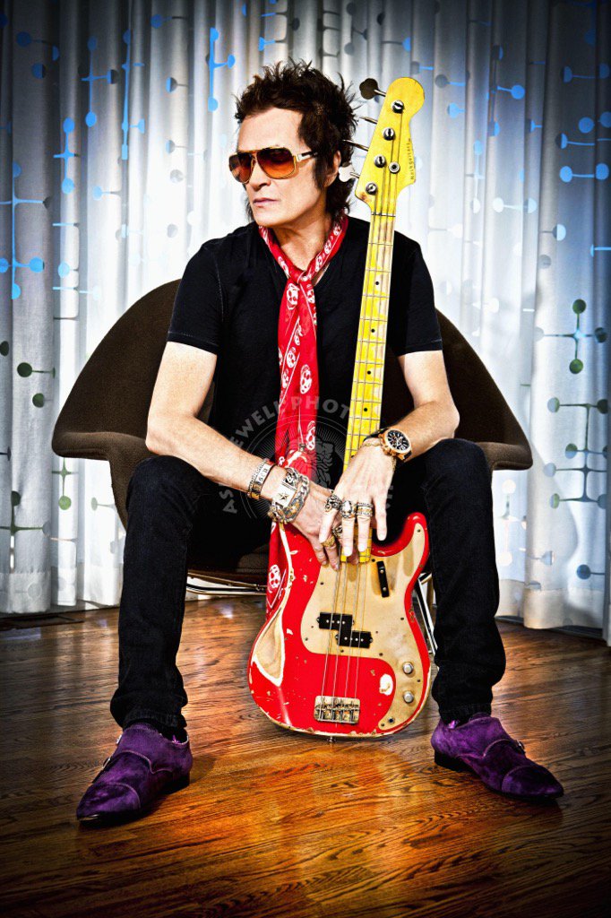 Happy Birthday Glenn Hughes (Deep purple, Black Sabbath and more). 