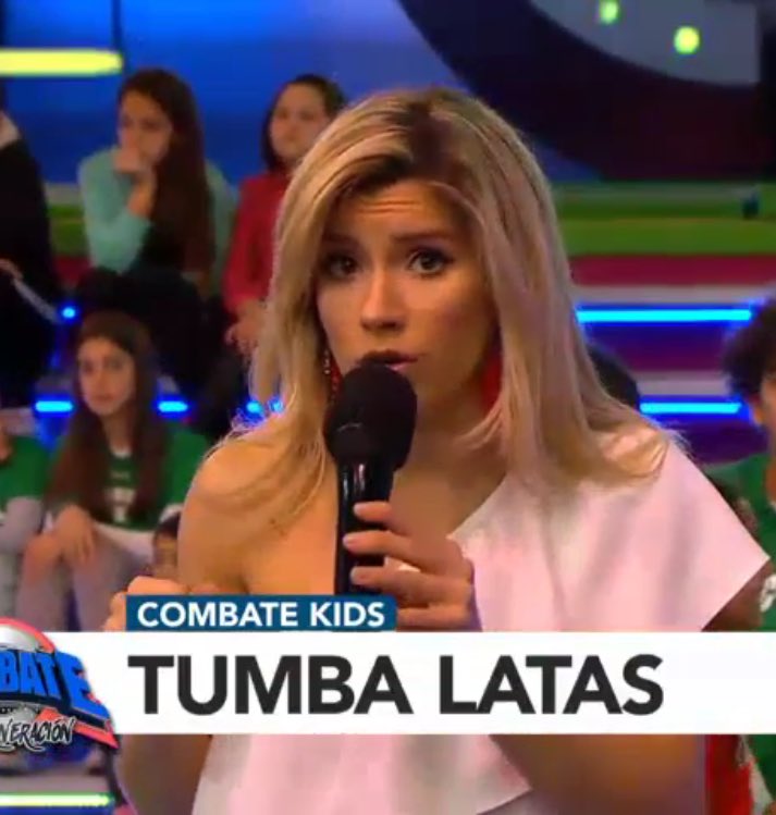 belleelaurita's tweet photo. Mi preferida SIEMPRE🎀💗 ¡¡Que conductora más hermosa y divertida la de #CombateKids !!🎤👏🏼🎉 @laufer4 https://t.co/xeme04JC2R