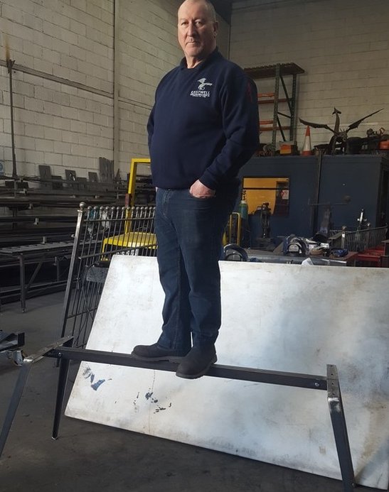 EastwellIronwor's tweet image. We are so confident in the strength of the materials that we test their strength ourselves! #TableFrame